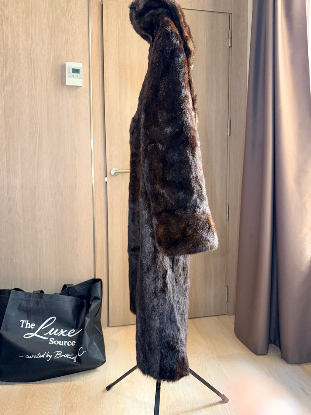 Vintage Dark Mahogany Mink Fur Coat – XL -018