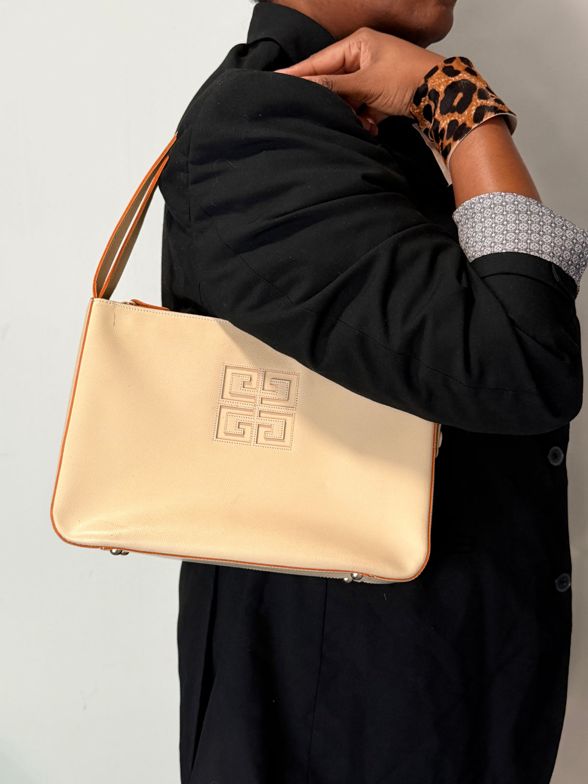 Givenchy Maroquinerie Beige Leather 4G Logo Shoulder Bag