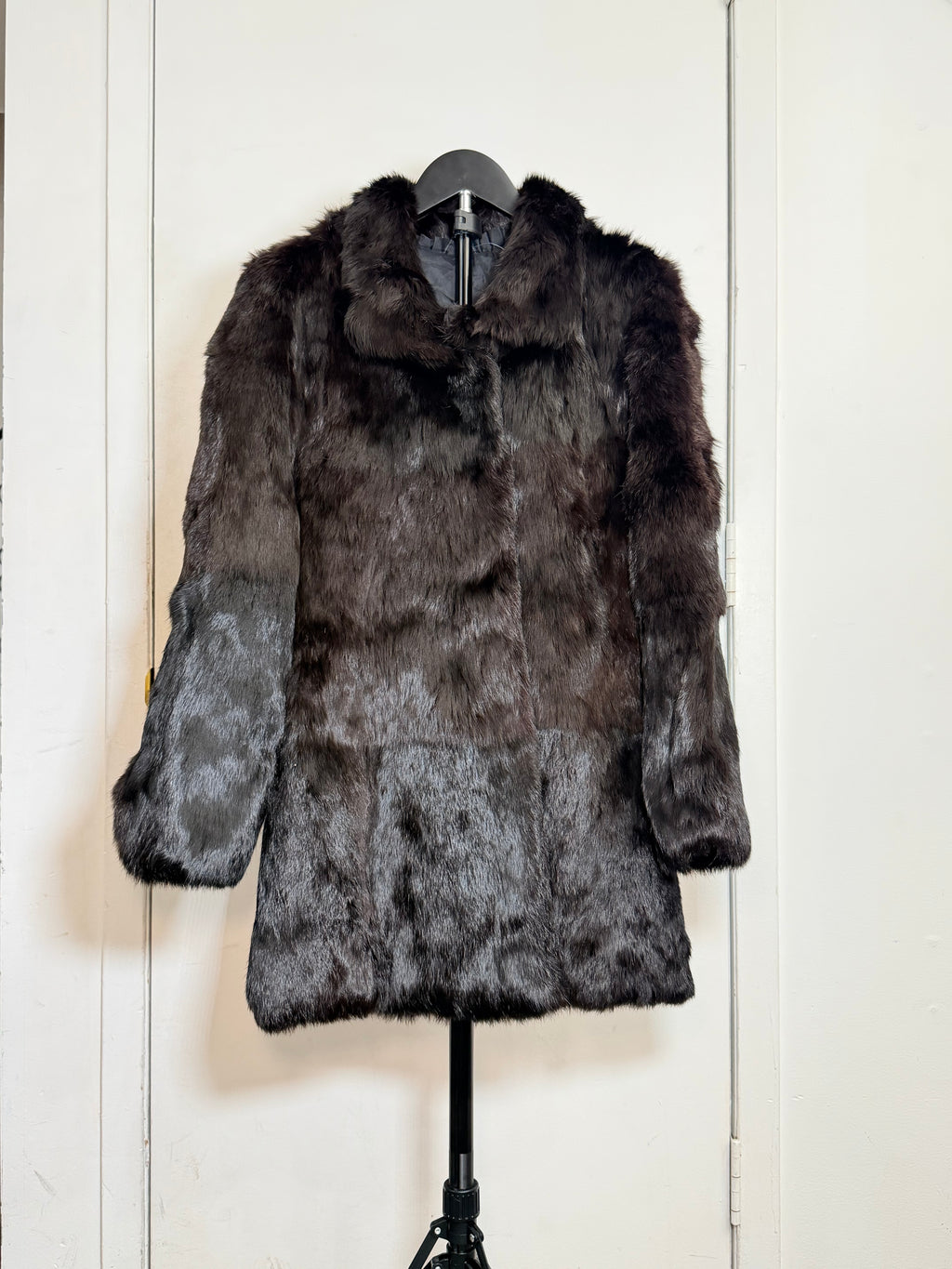 Vintage Dark Ranch Mink Fur Coat (Brown) – Small / Medium 010