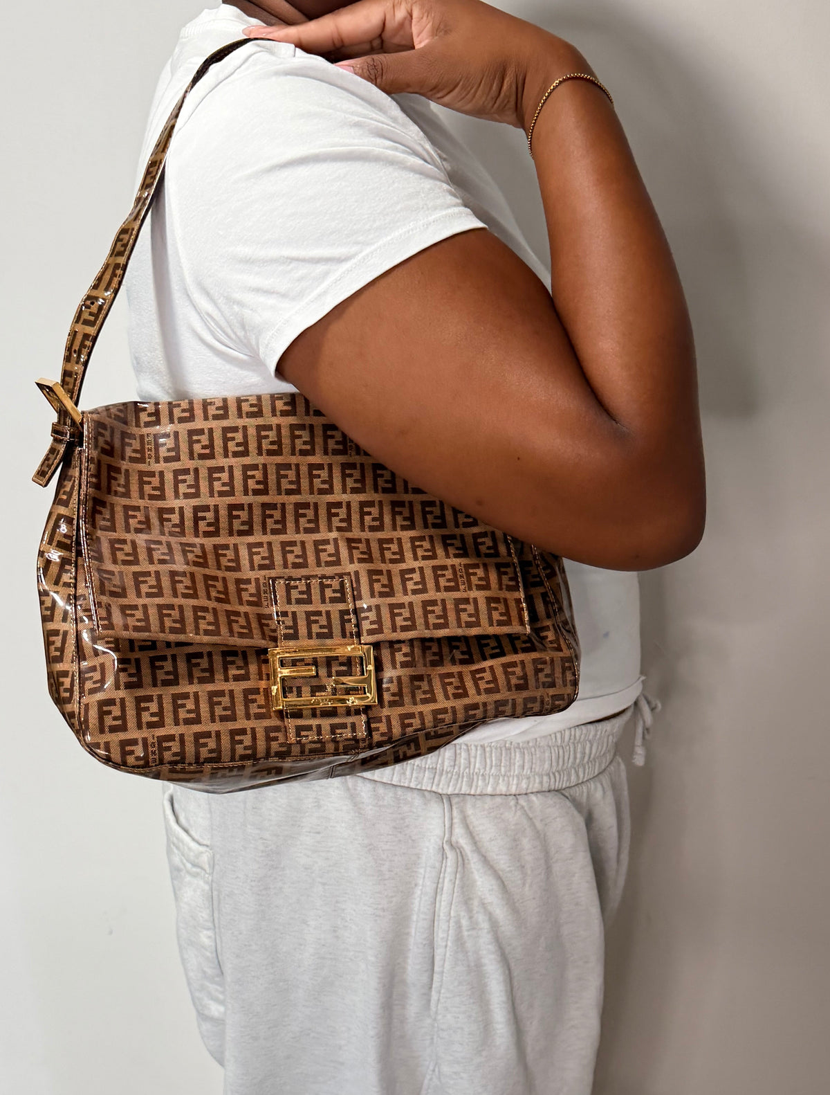 Fendi Zucca FF Patent MaMa Baguette – Brown