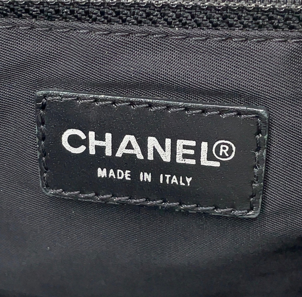 CHANEL Travel Line Tote – Black