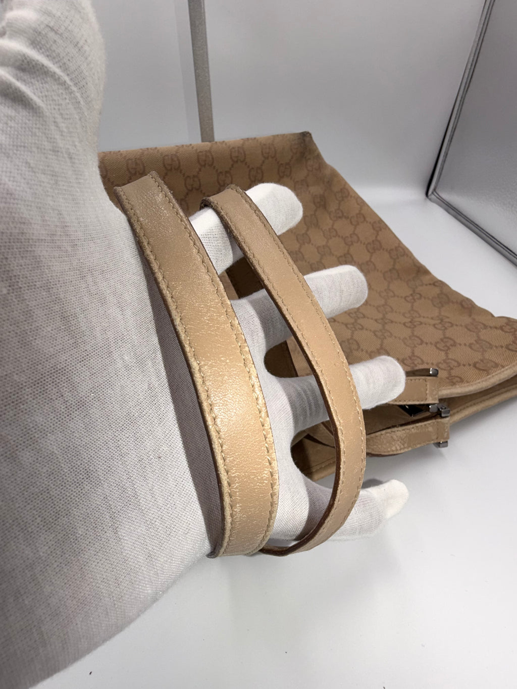 Gucci GG Canvas Tote (Beige/Brown)