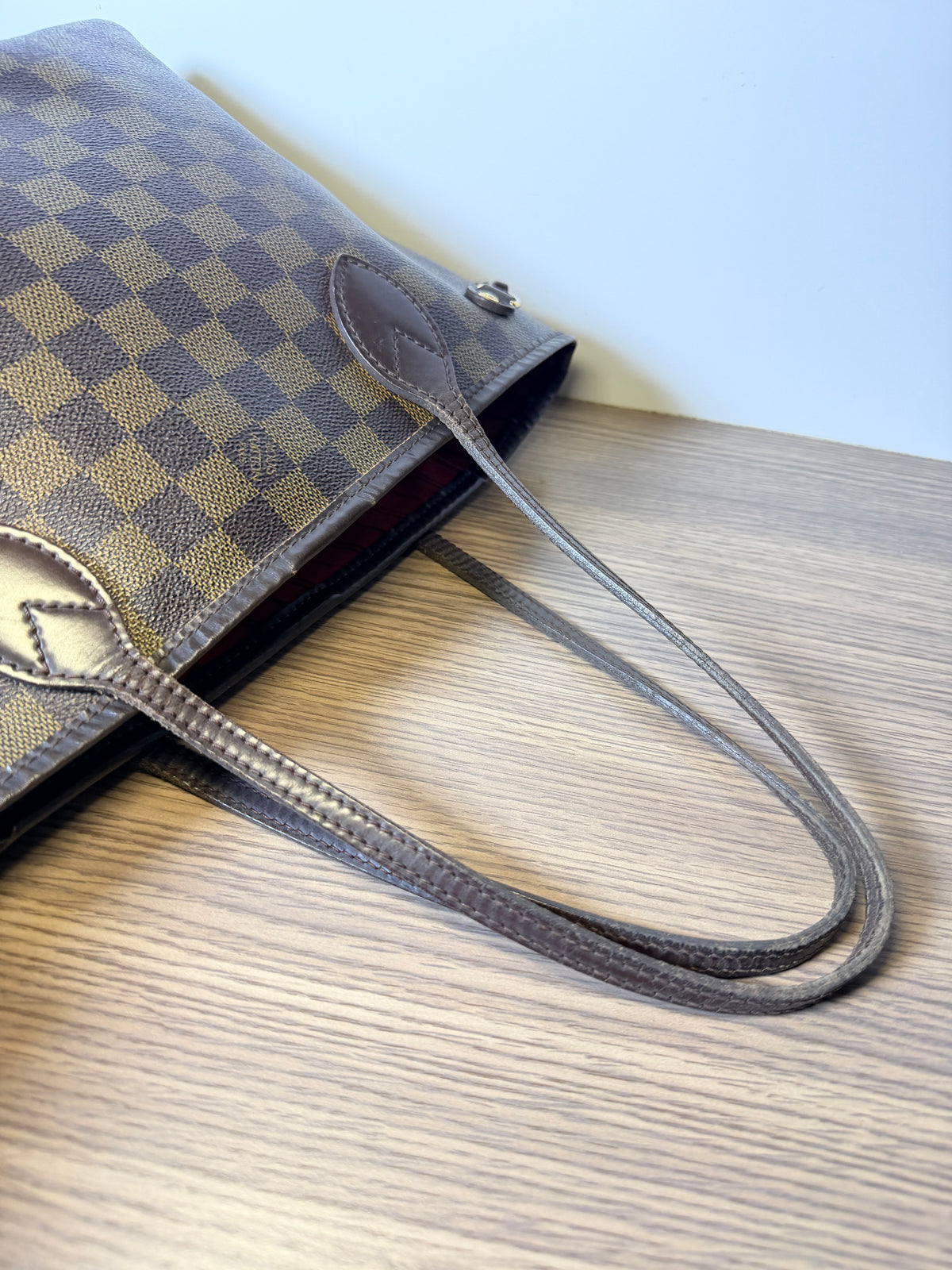 Louis Vuitton Damier Ebene Neverfull PM – Red Limited Edition Interior