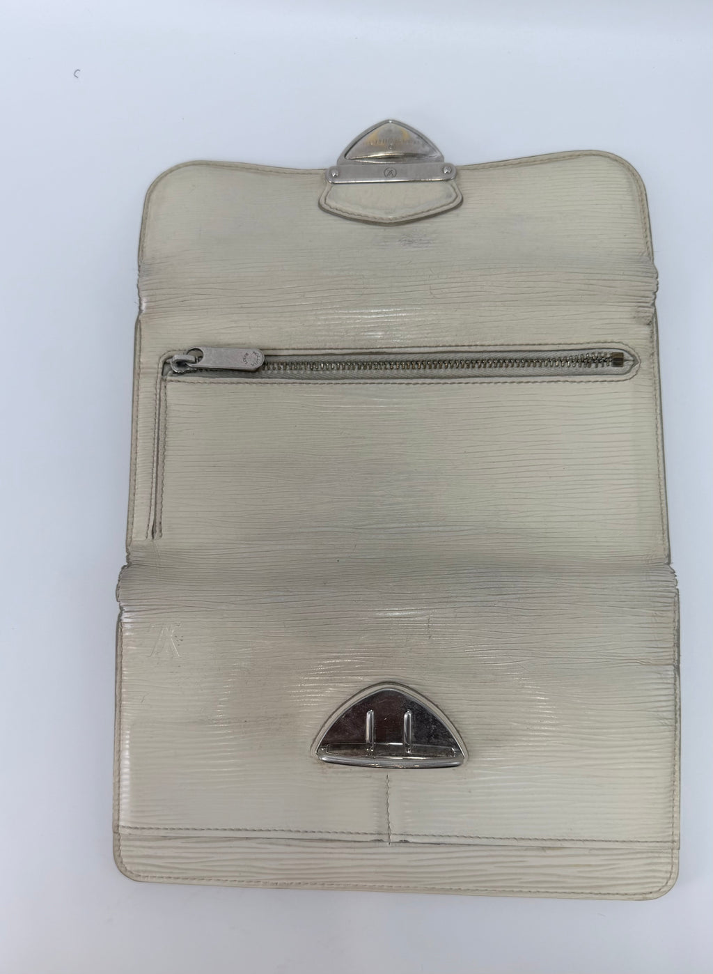 White Epi Louis Vuitton Wallet
