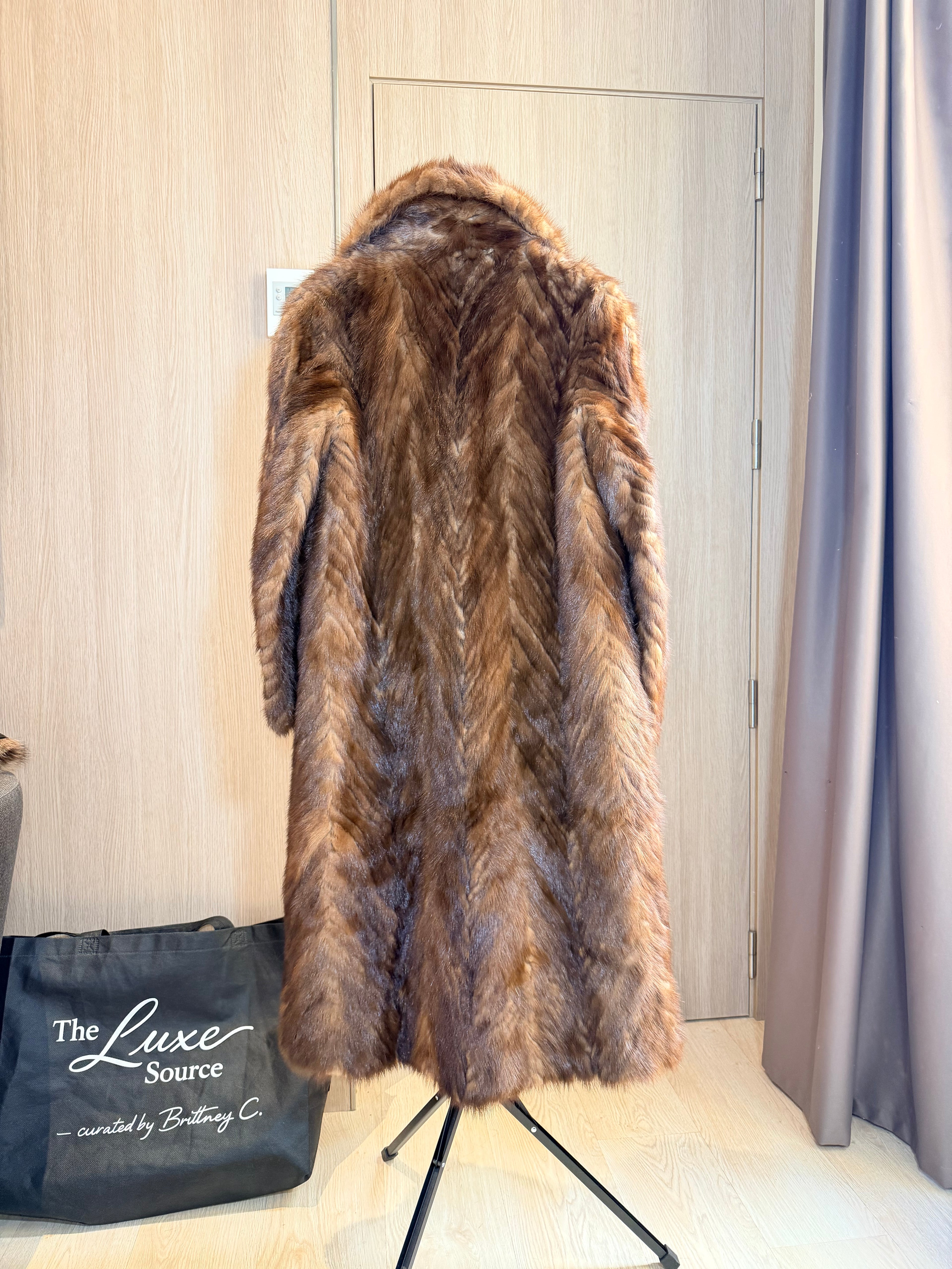 Vintage Mahogany Mink Fur Coat - M - 004