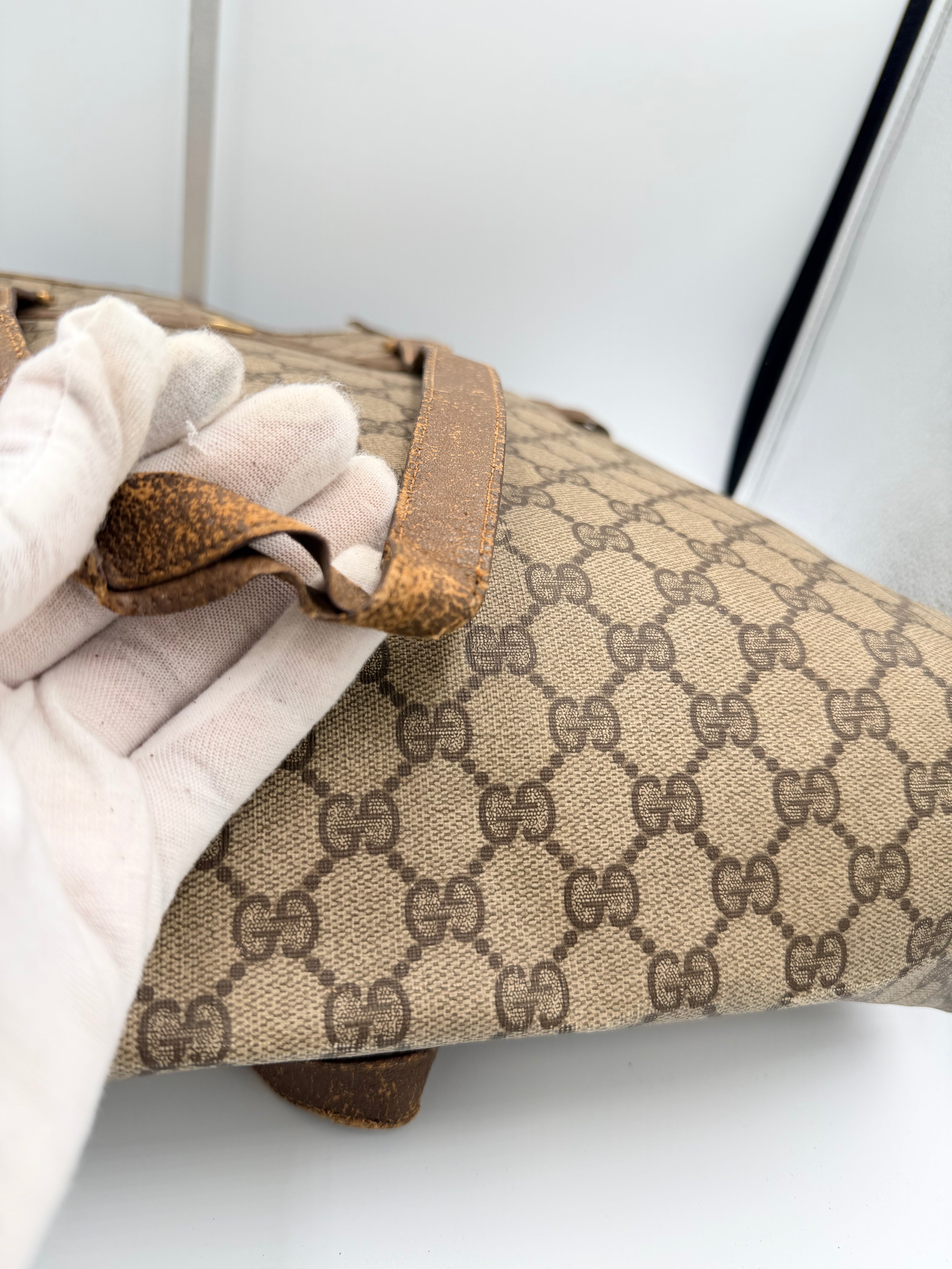 Gucci GG Supreme Large Tote Bag