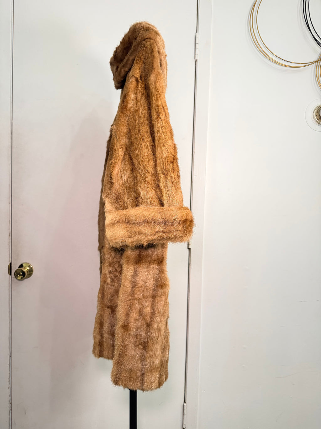 Vintage Mink Fur Coat – Golden Honey Brown (Large)