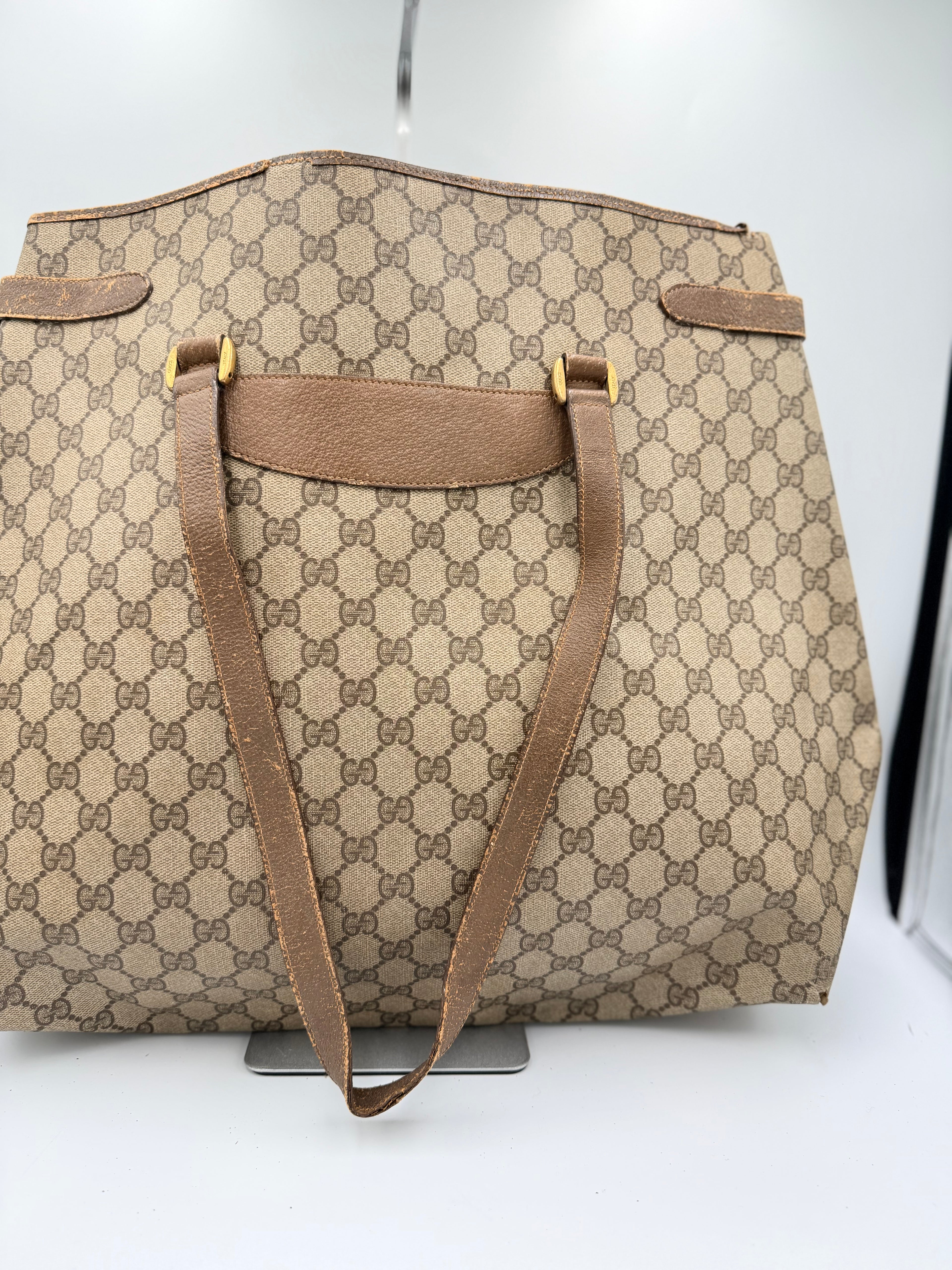 Gucci GG Supreme Large Tote Bag
