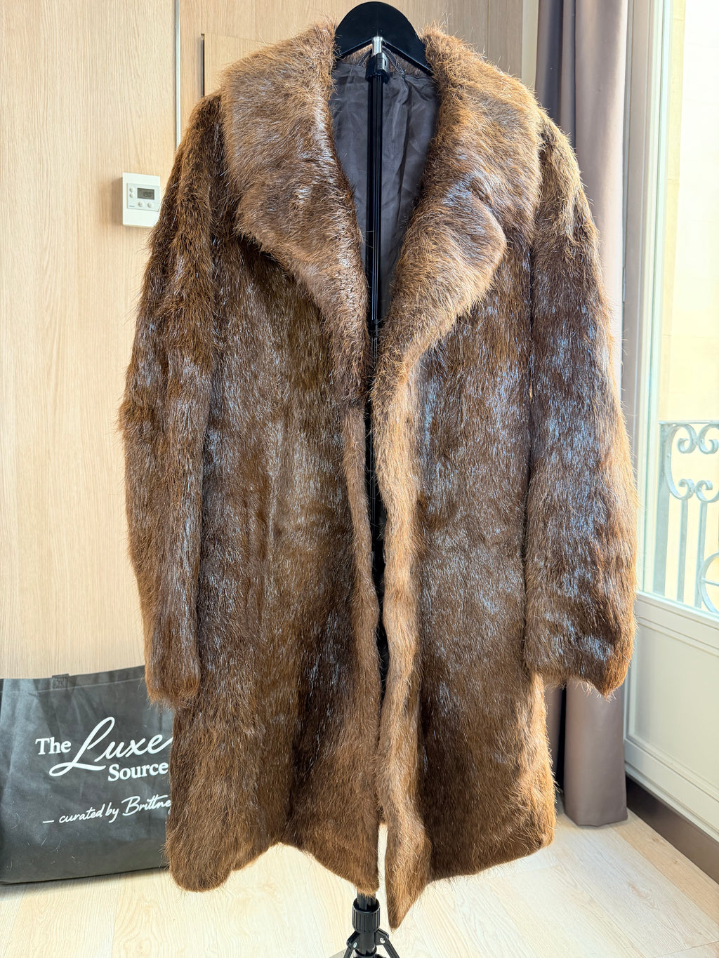 Vintage Nutria Fur Coat – Women’s XL/1X -043