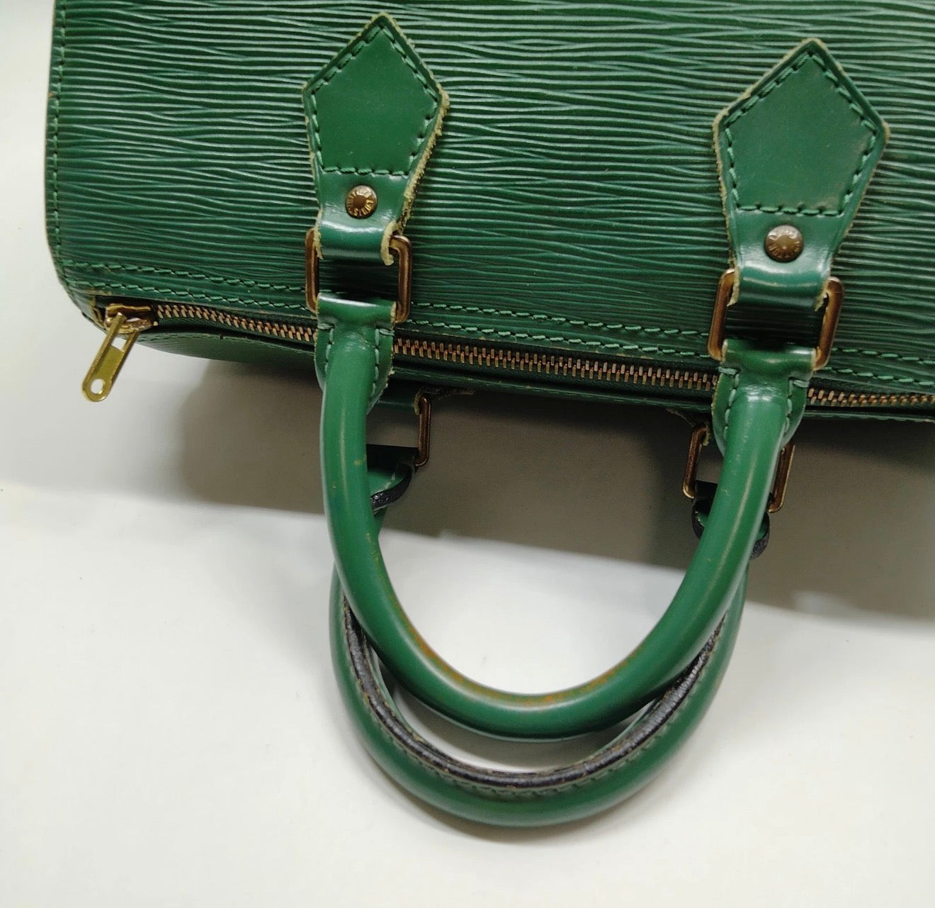 Louis Vuitton Epi Speedy 25 – Borneo Green
