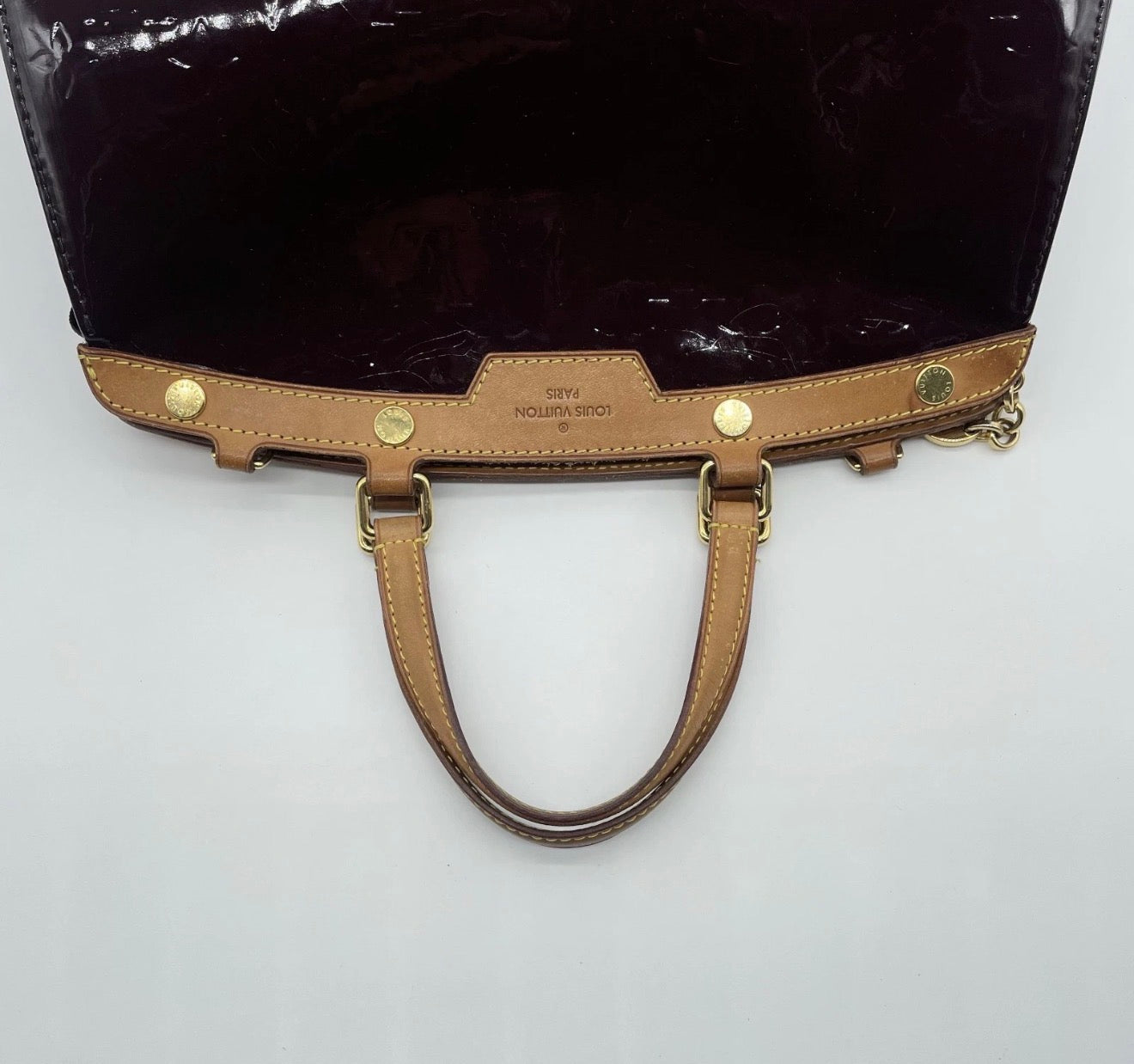 Louis Vuitton Vernis Brea MM Shoulder Bag with Dustbag and Authenticity certificate