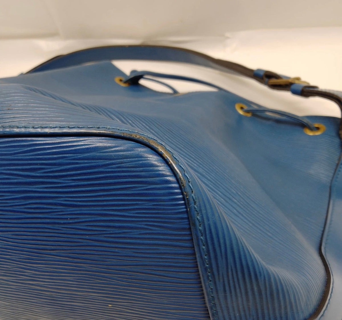 Louis Vuitton Epi Leather Petit Noé (Blue)