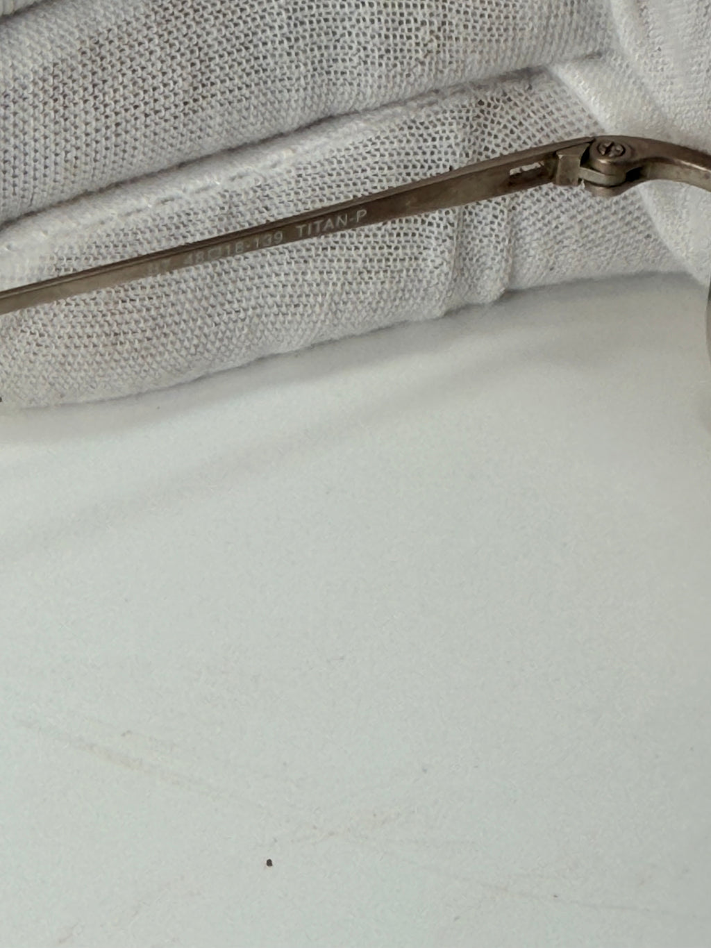 Gucci Rimless Eyeglass Frames – Silver Tone