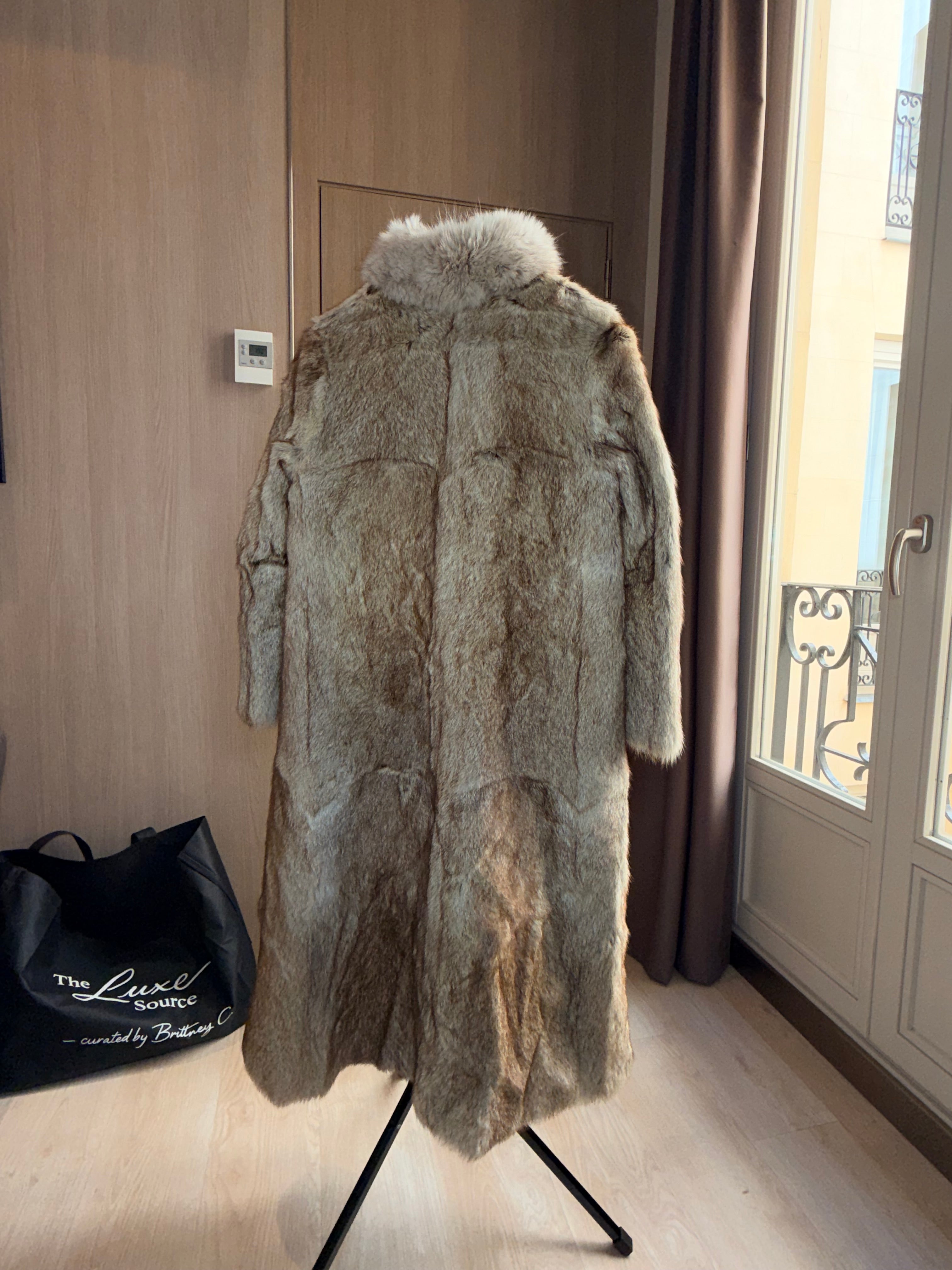 Vintage Sheared Beaver Fur Coat with Fox Collar – M/L - 023