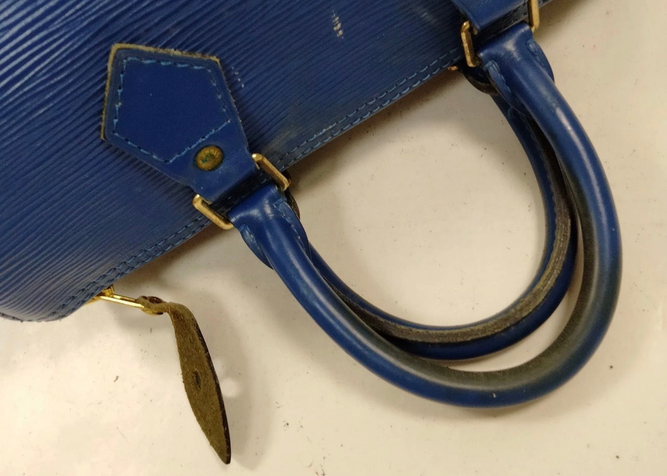 Louis Vuitton Epi Speedy 25 – Toledo Blue