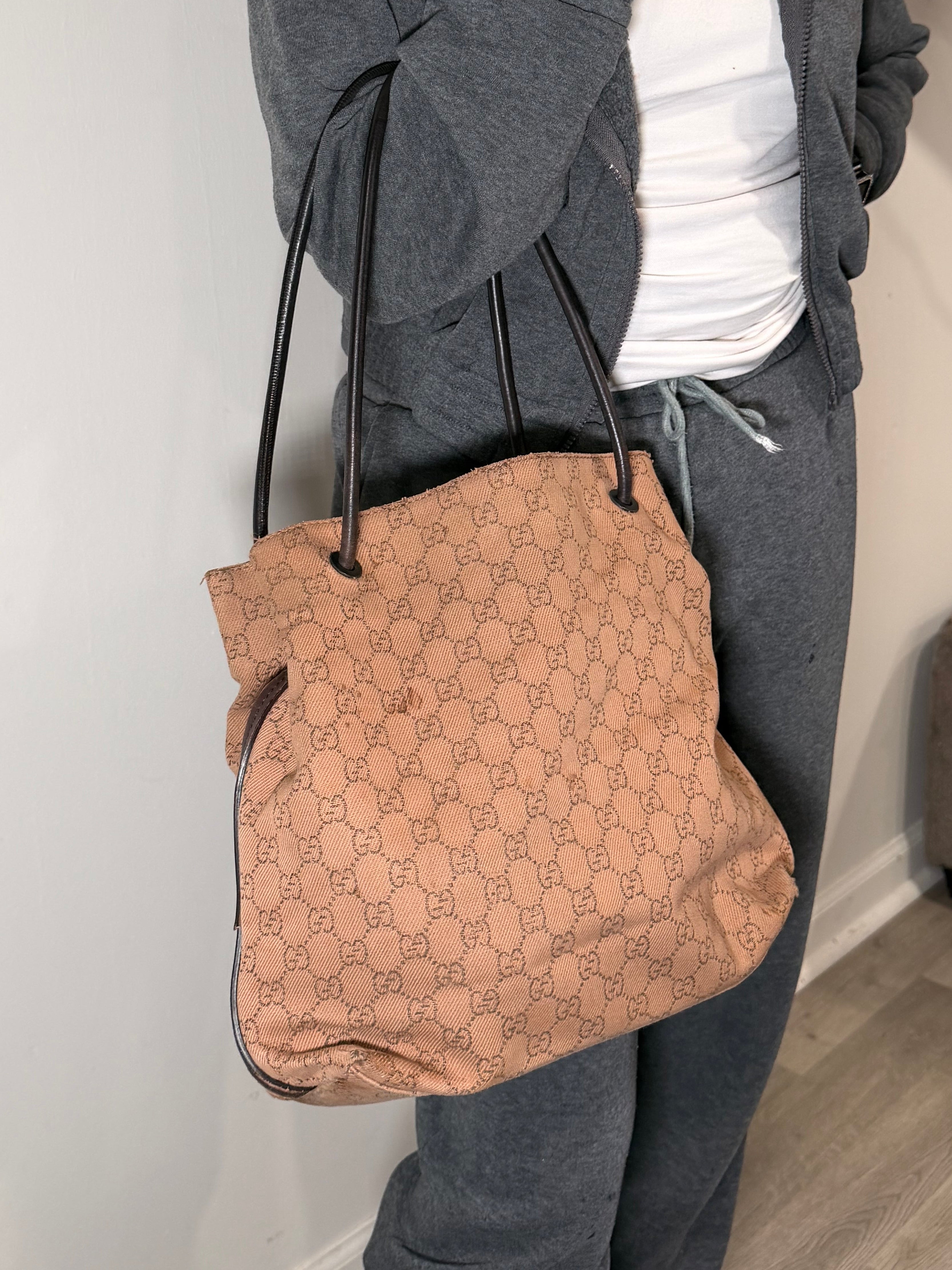 Gucci GG Canvas Gifford Tote Bag