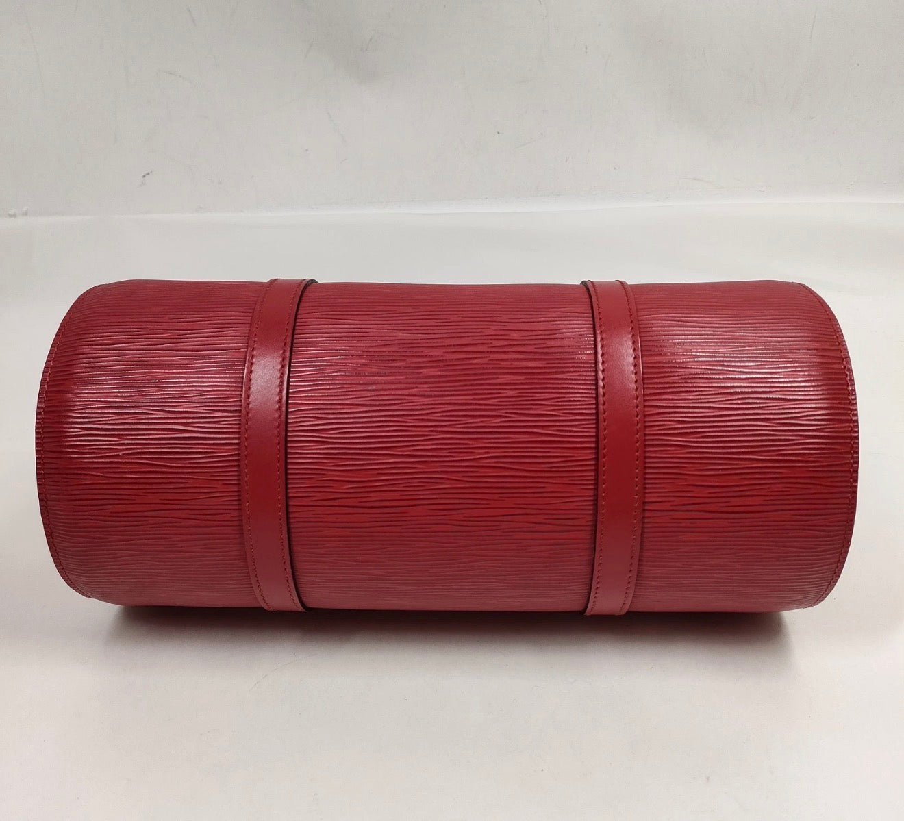 LOUIS VUITTON Epi Soufflot Hand Bag Red