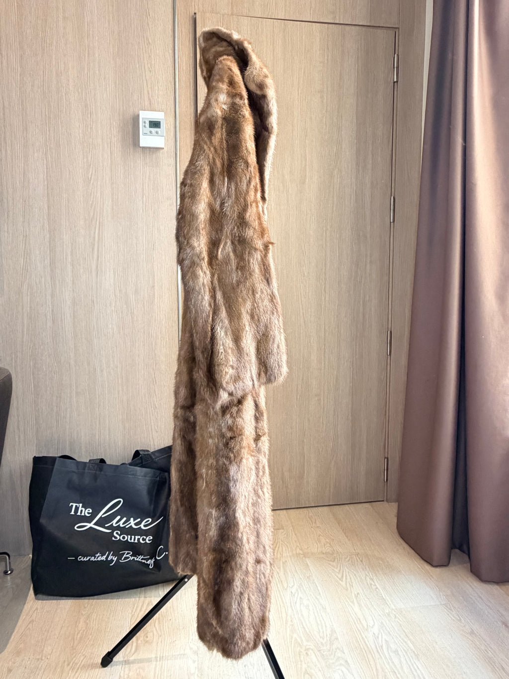 Vintage Brown Mink Fur Coat – M- 020