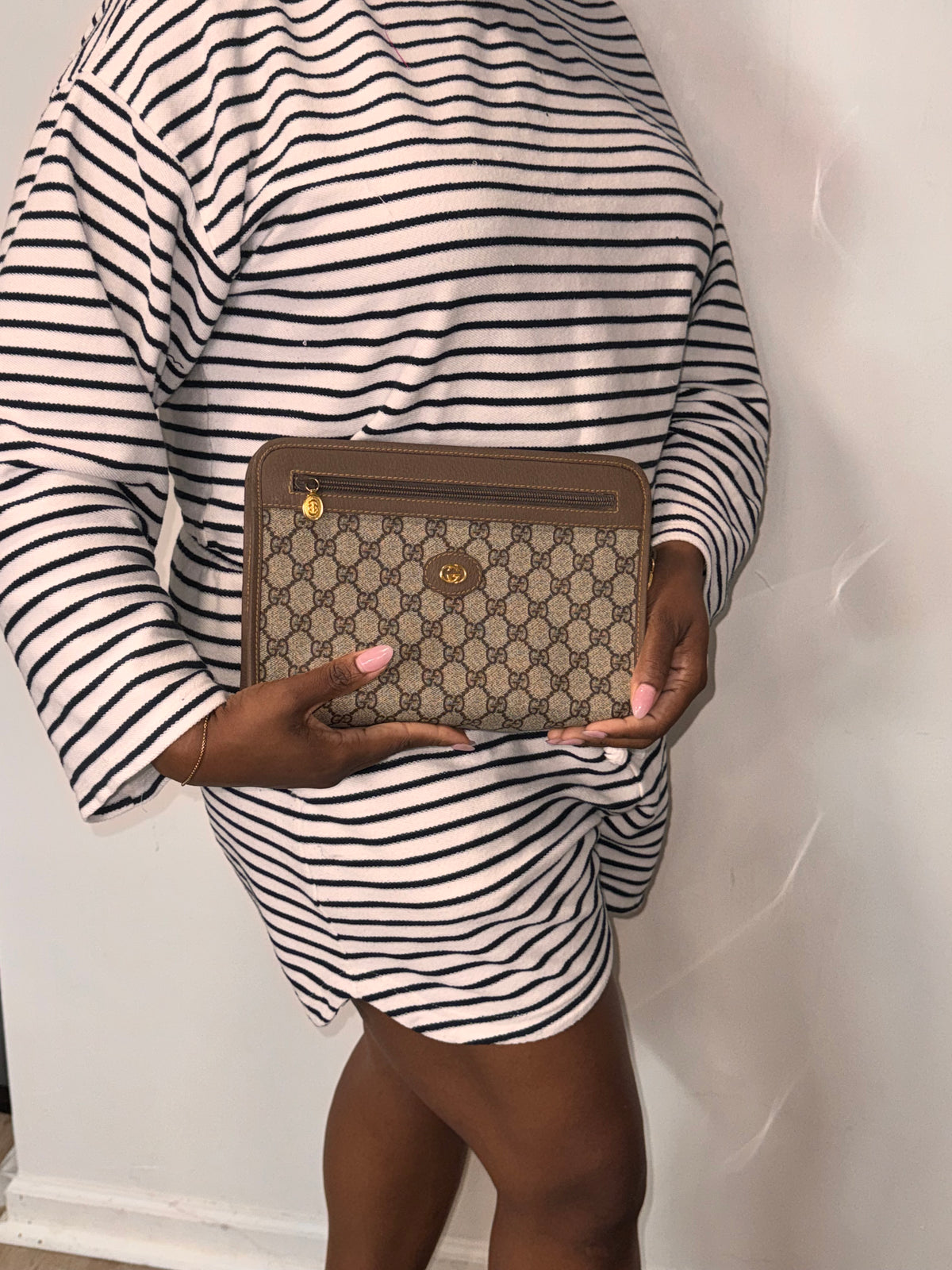 Gucci GG Supreme Monogram Clutch / Toiletry Bag