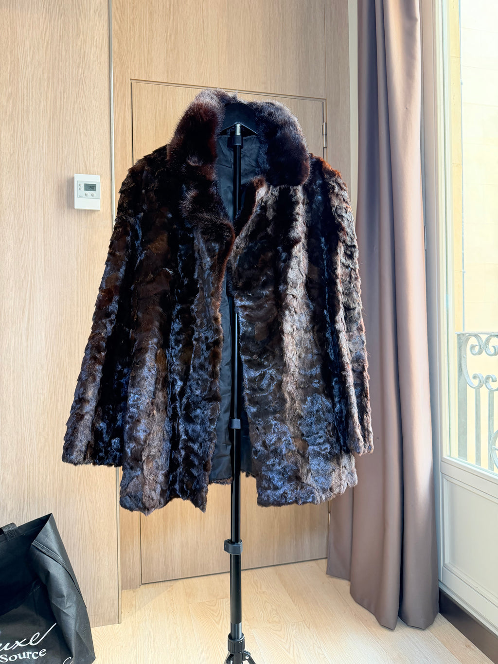 Vintage Sheared Beaver Fur Coat with Mink Collar – M/L- 024