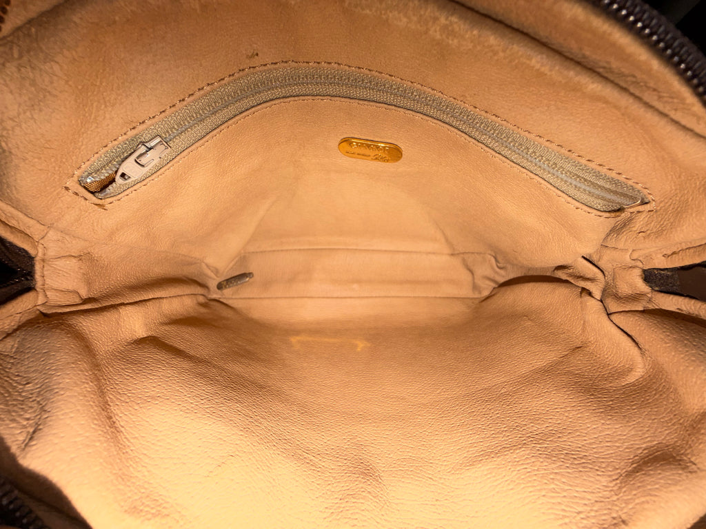 Gucci Plus Vintage GG Wristlet Clutch