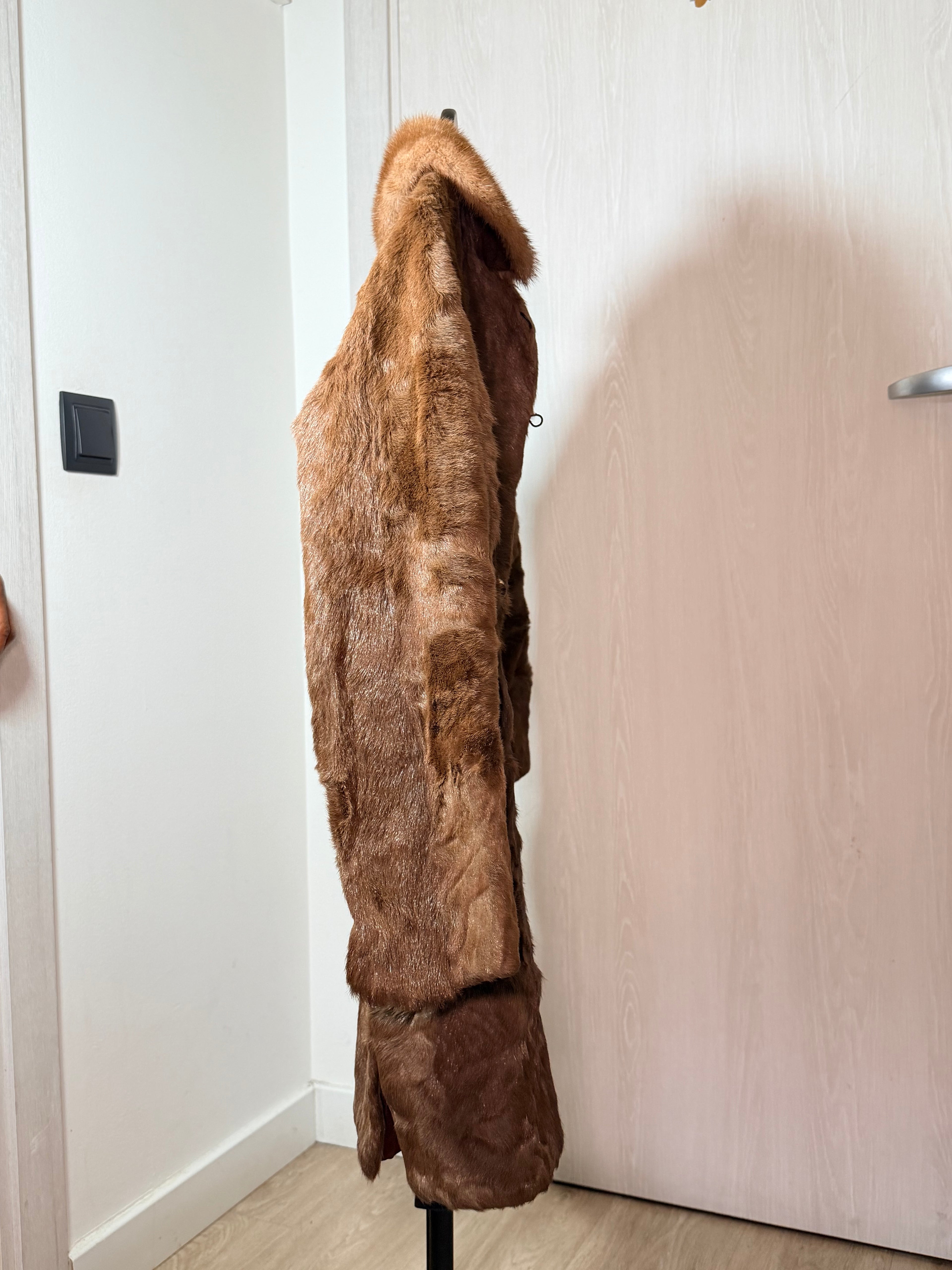 Vintage Sheared Beaver Fur Coat – Warm Camel Brown (Size Small)