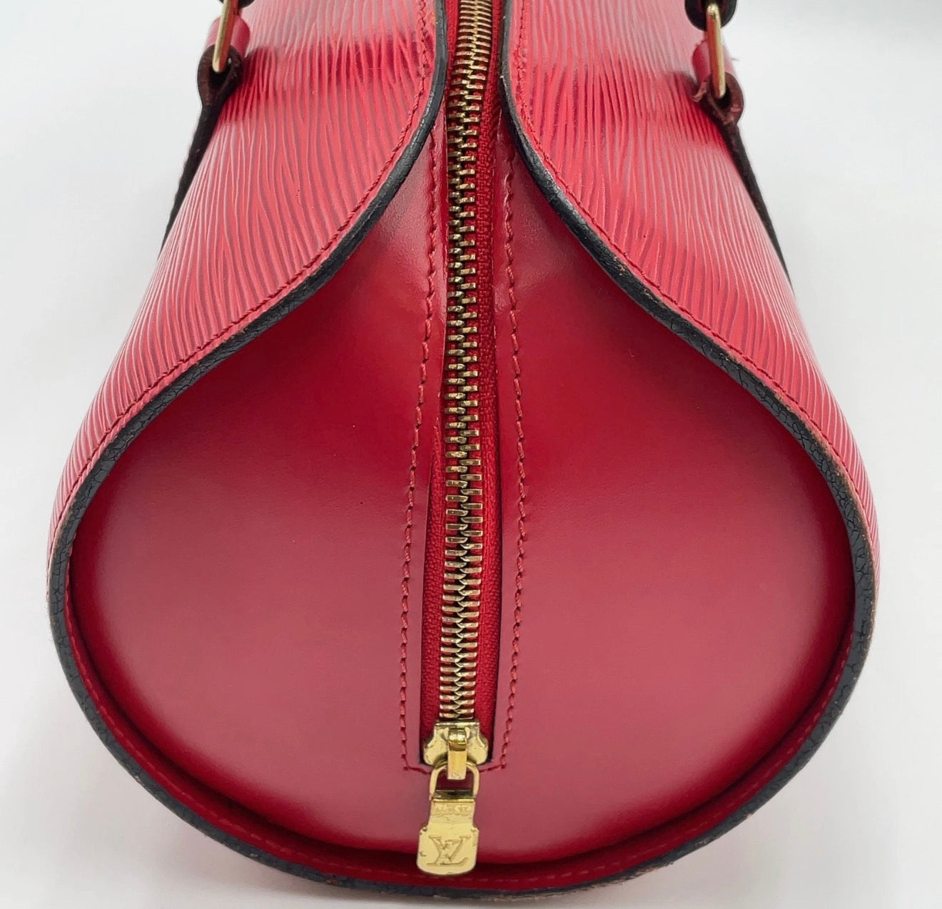 LOUIS VUITTON Epi Soufflot Hand Bag Red Pochette Mini