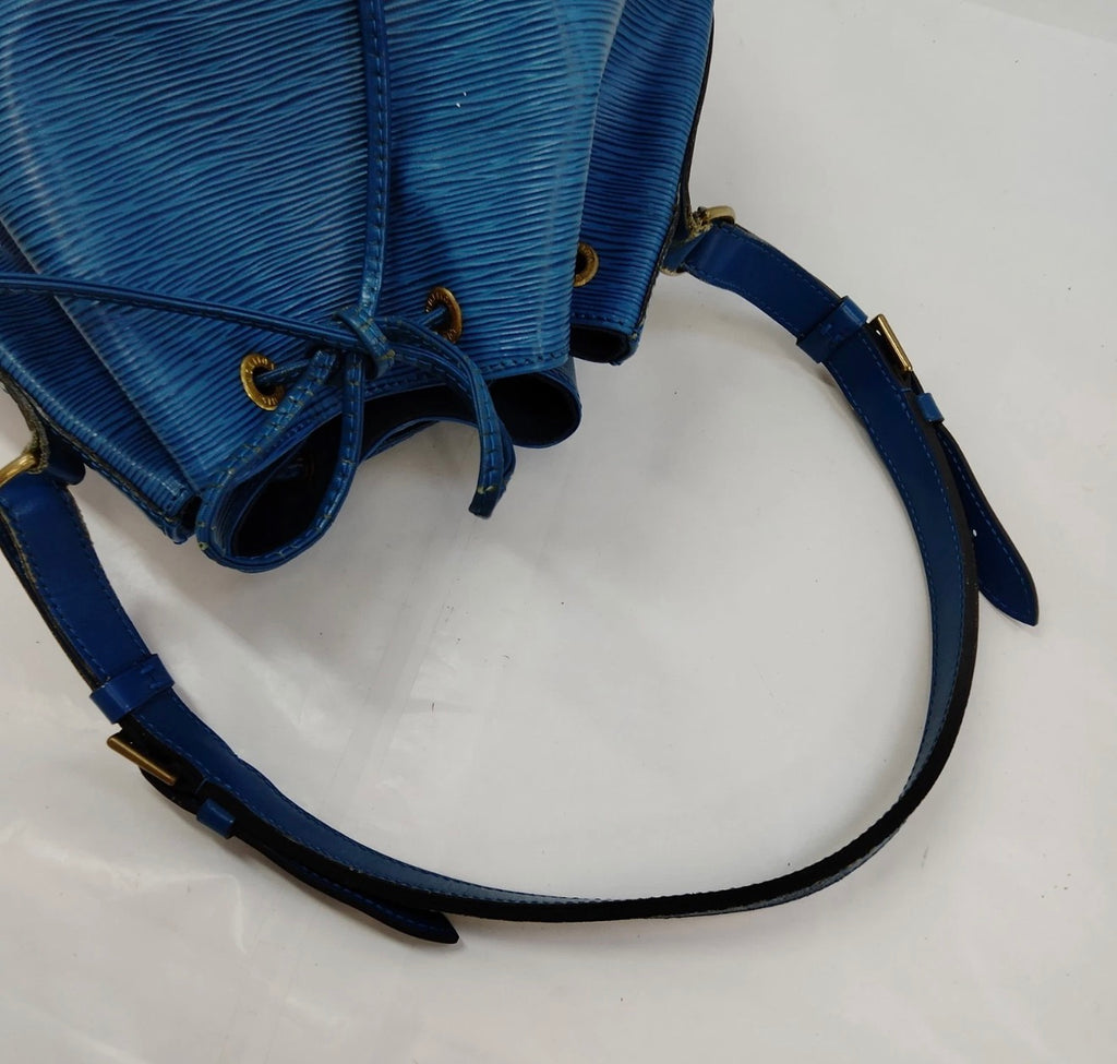 Louis Vuitton Epi Noé GM Shoulder Bag – Toledo Blue