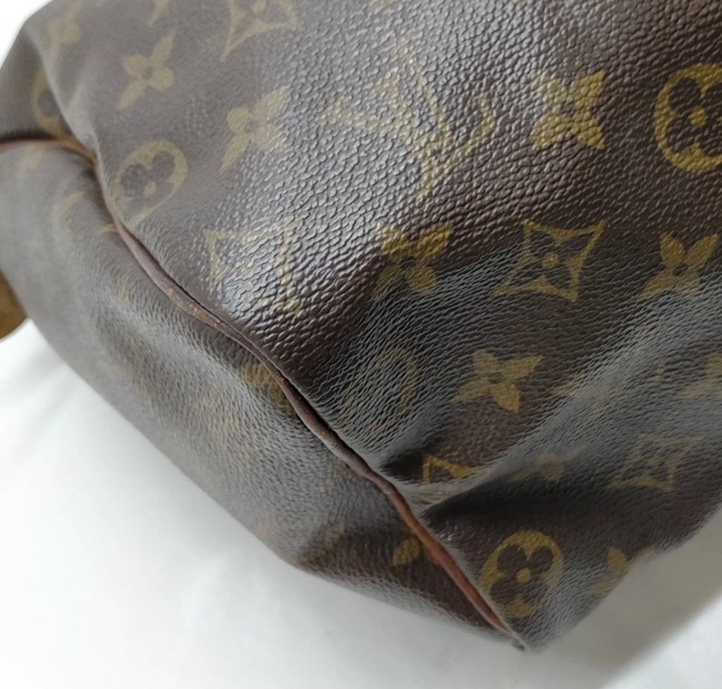 Louis Vuitton Speedy 25– Monogram with Lock