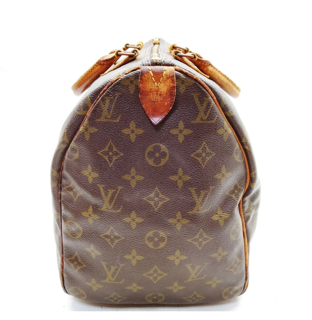 Louis Vuitton Speedy 40 – Monogram Canvas