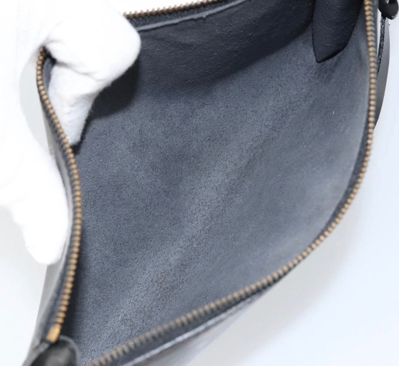 Louis Vuitton Epi Pochette Accessories – Black