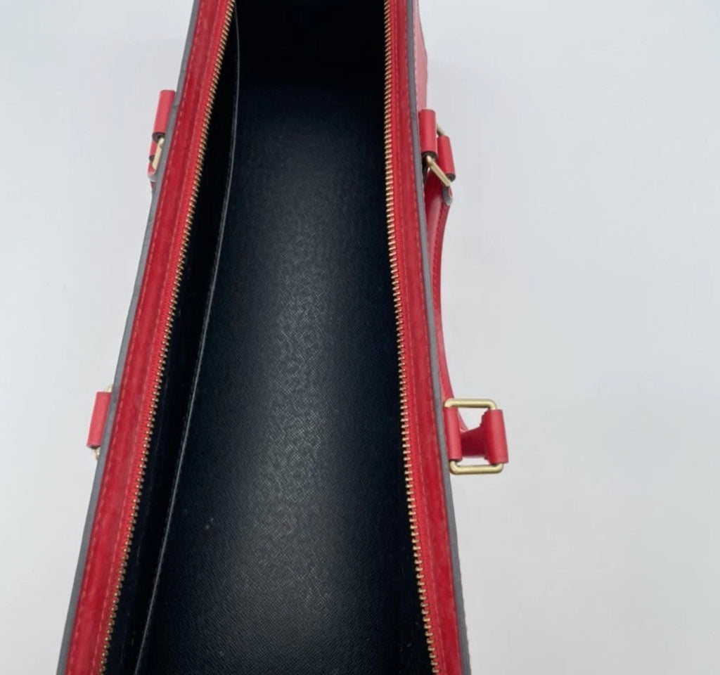 Louis Vuitton Sac Triangle – Red Epi