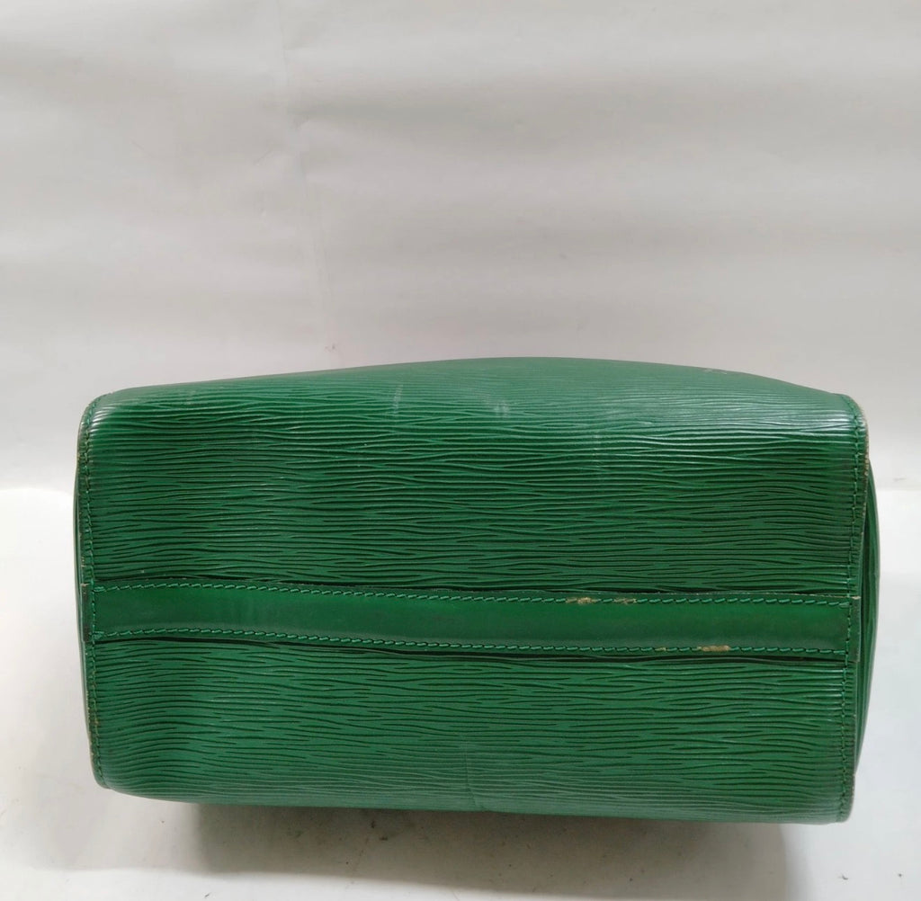 Louis Vuitton Epi Speedy 25 – Green
