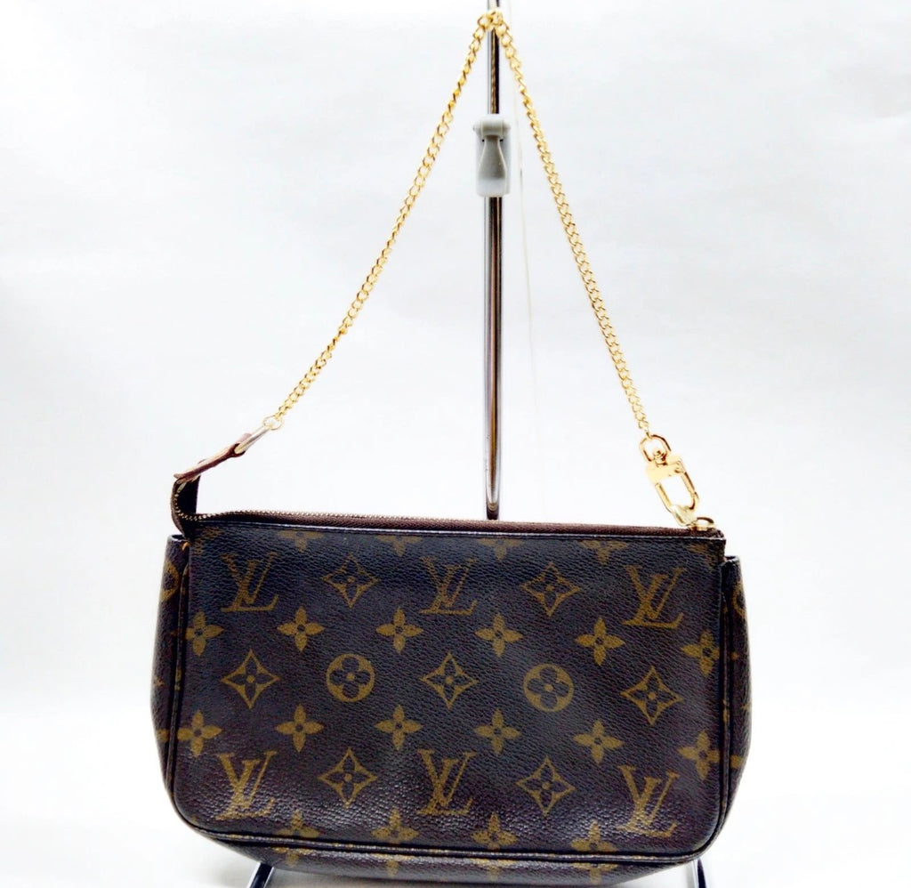 Louis Vuitton Monogram Pochette