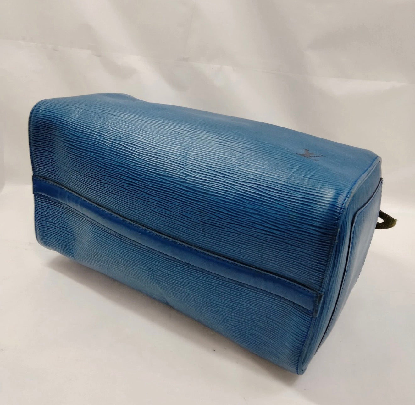 Louis Vuitton Epi Speedy 30 – Toledo Blue