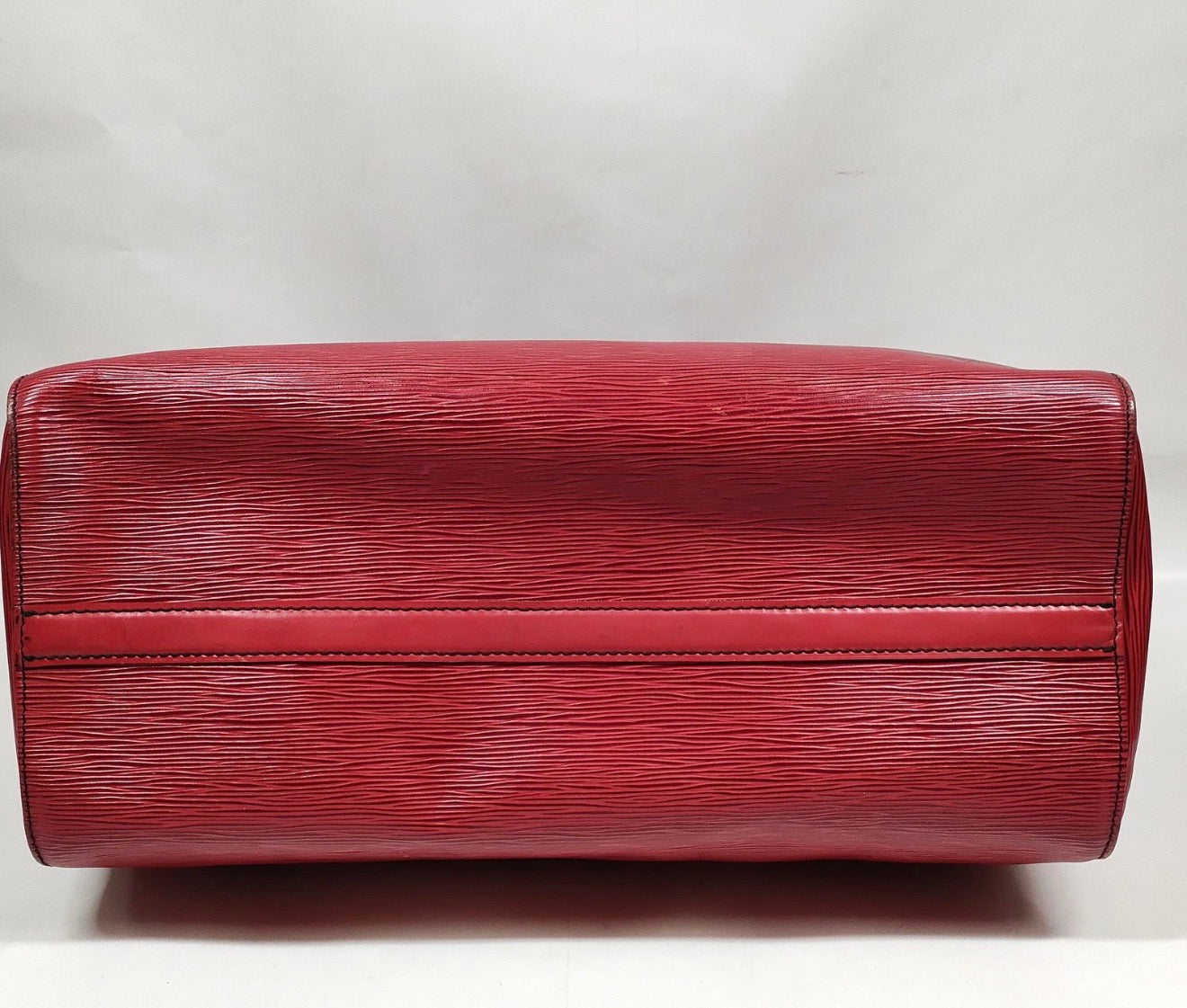 Louis Vuitton Speedy 40 Red Epi Leather with lock and key