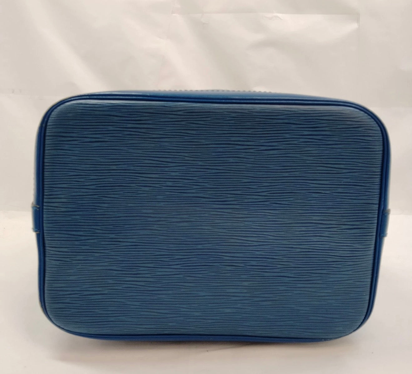 Louis Vuitton Epi Noé GM Shoulder Bag – Toledo Blue