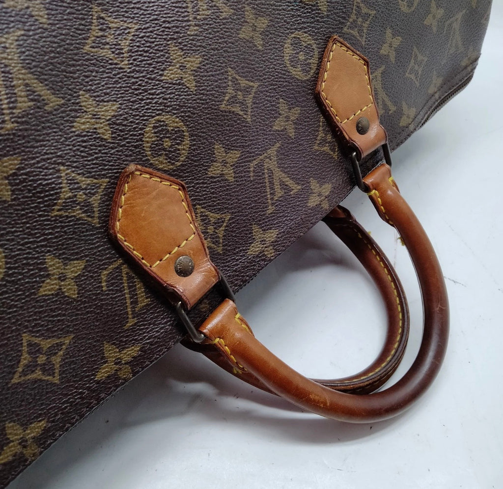 Louis Vuitton Speedy 40 – Monogram Canvas