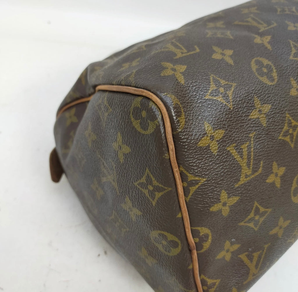 Louis Vuitton Monogram Speedy 30