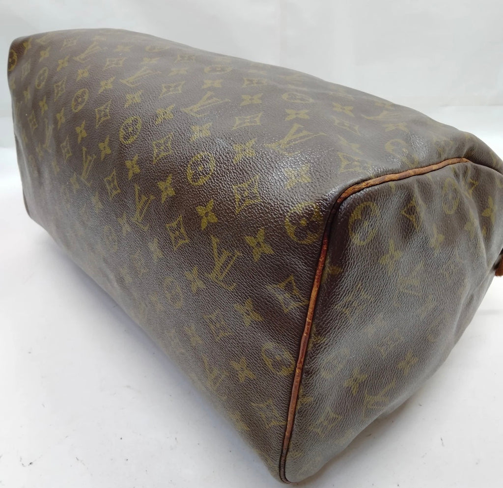 Louis Vuitton Speedy 40 – Monogram Canvas