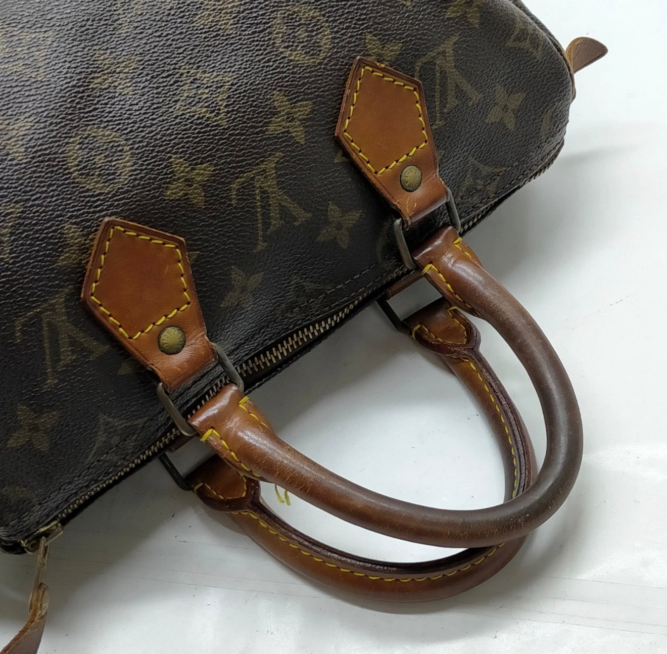 Louis Vuitton Speedy 25– Monogram with Lock