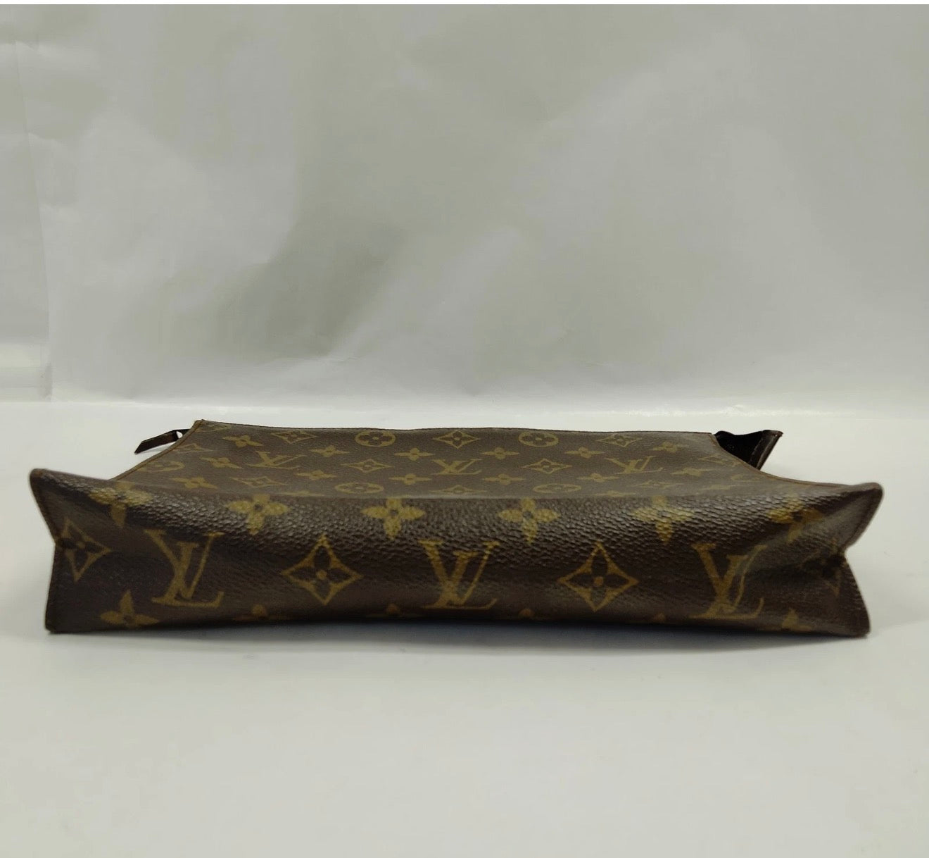 Louis Vuitton Monogram Toiletry Pouch 26
