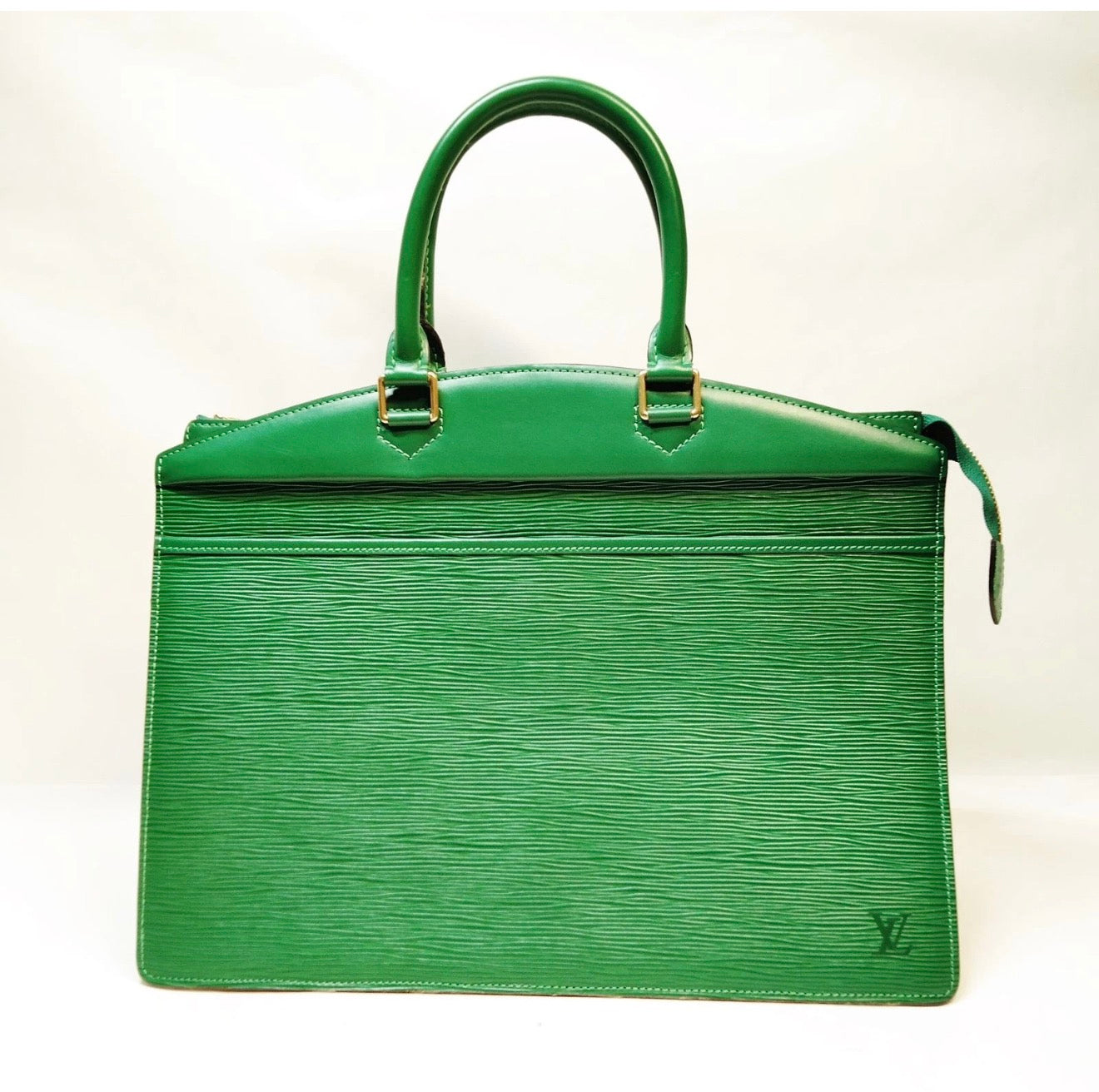Louis Vuitton Green Epi Riviera