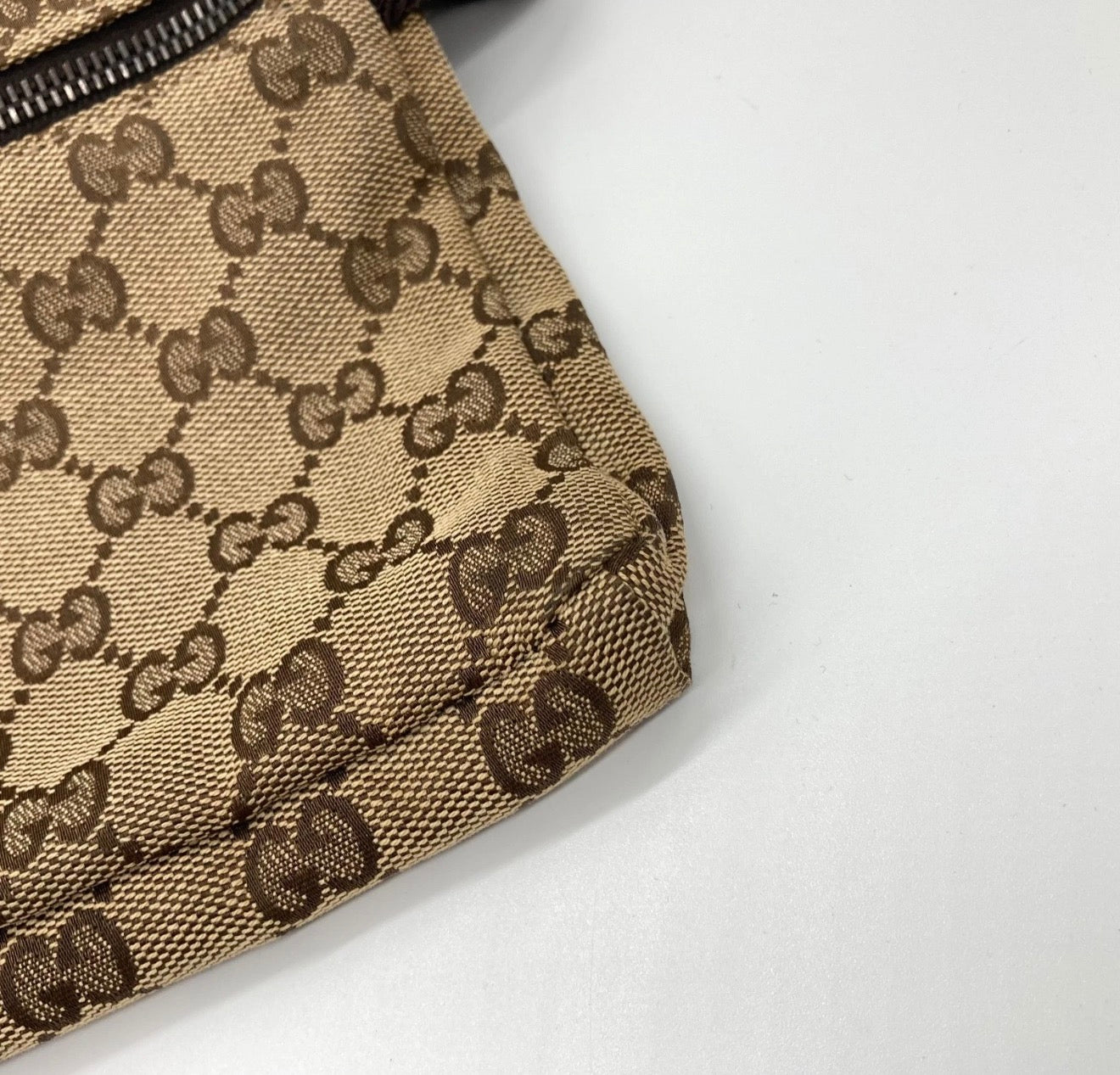 Gucci GG Canvas Waist Bag / Belt Bag (Brown)