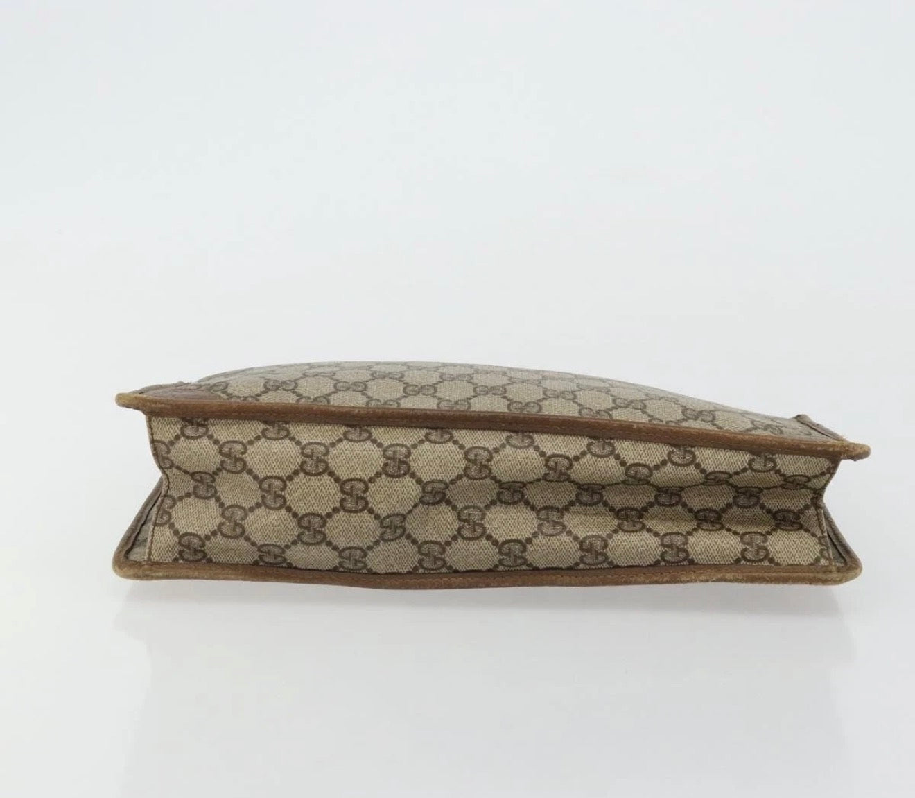Gucci GG Supreme Monogram Clutch / Portfolio Bag