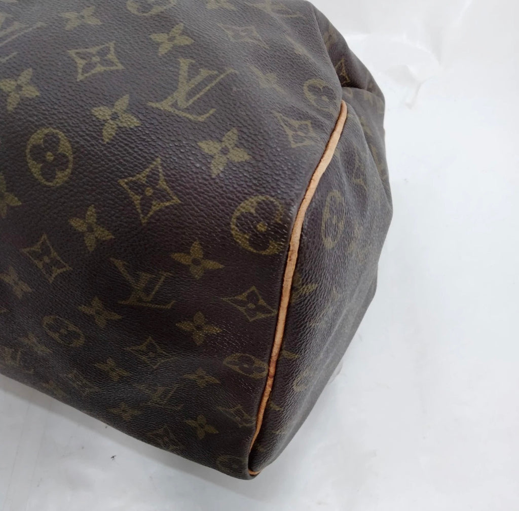 Vintage Louis Vuitton Speedy 40 – Monogram Canvas (with Lock and Key)