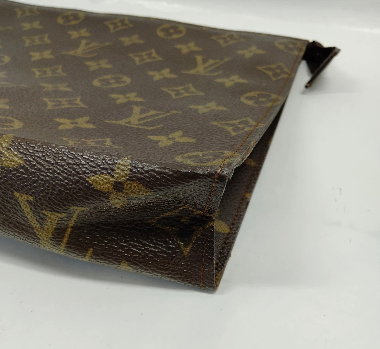 Louis Vuitton Monogram Toiletry Pouch 26