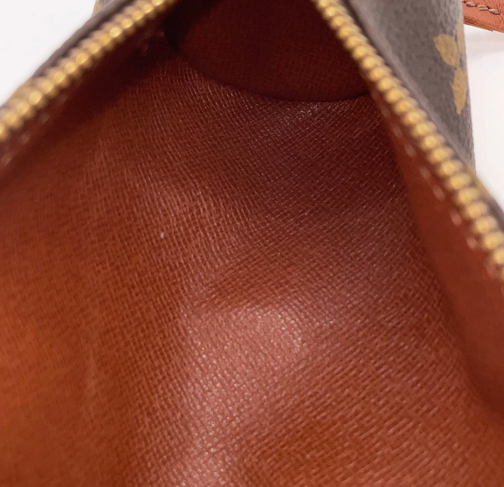 Louis Vuitton Papillon Pochette – Monogram Canvas