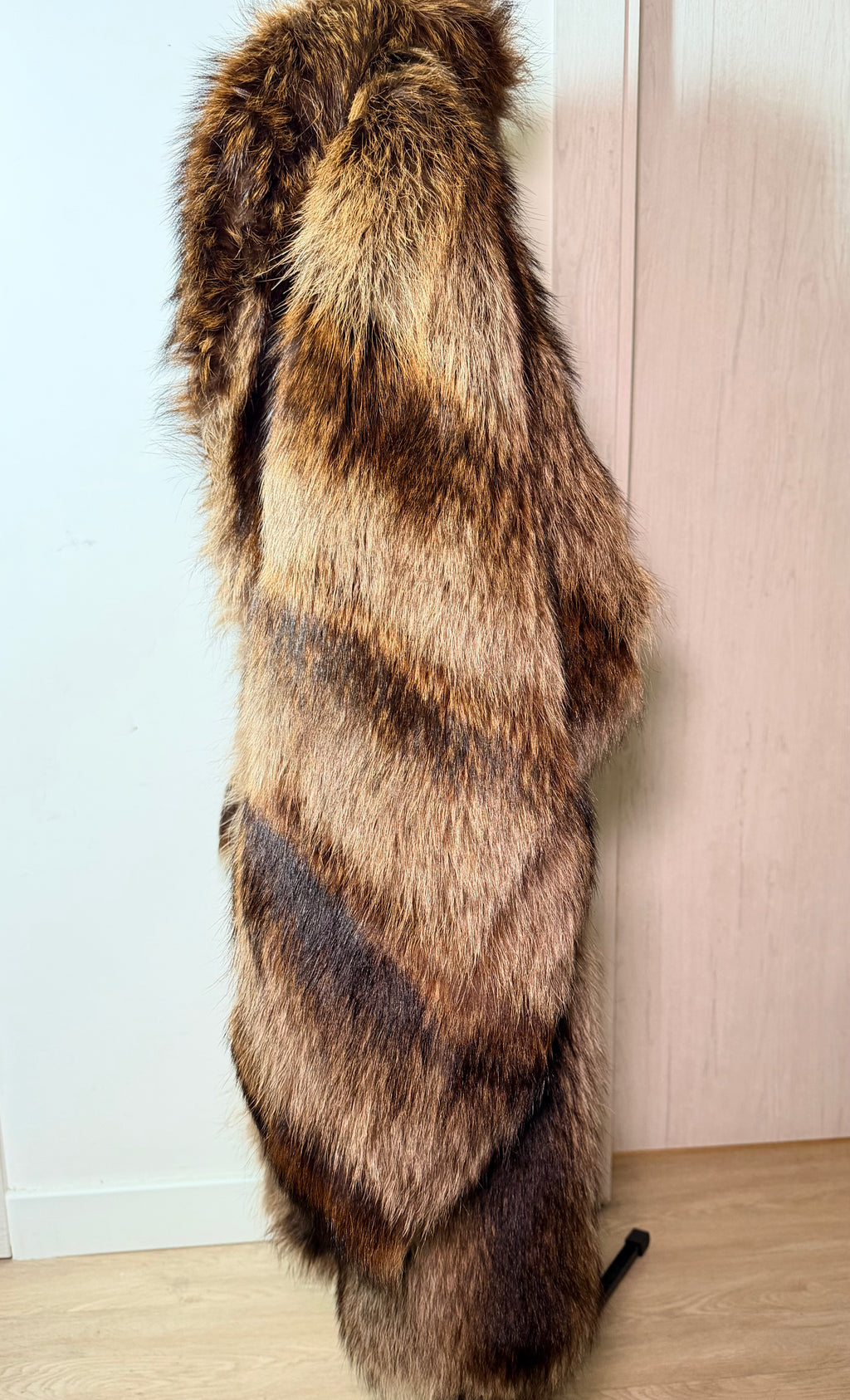 Vintage Finn Raccoon Fur Coat – Natural Brown Multi (Large)