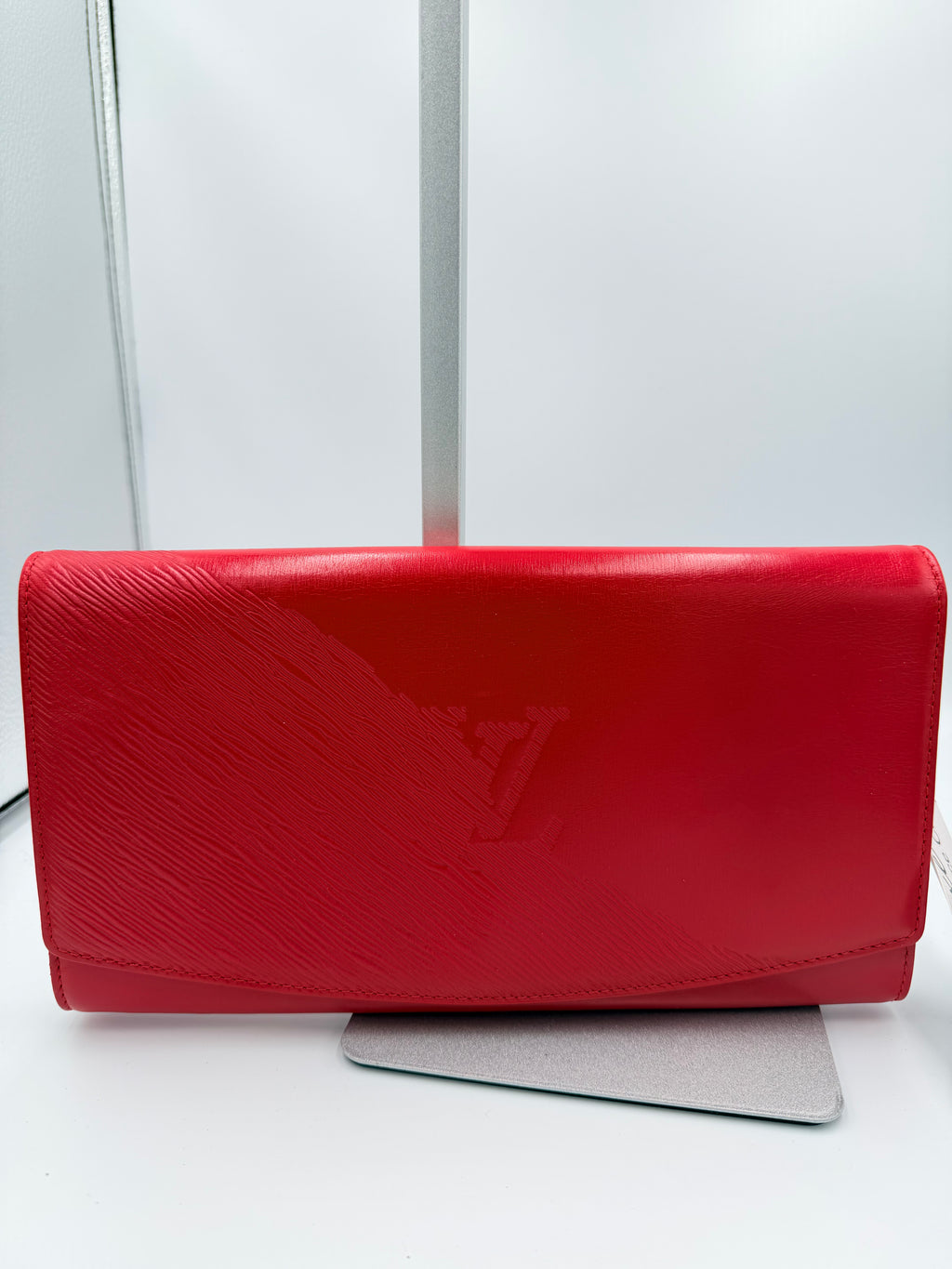 Louis Vuitton Epi Opera Aegean Clutch Wallet – Castilian Red